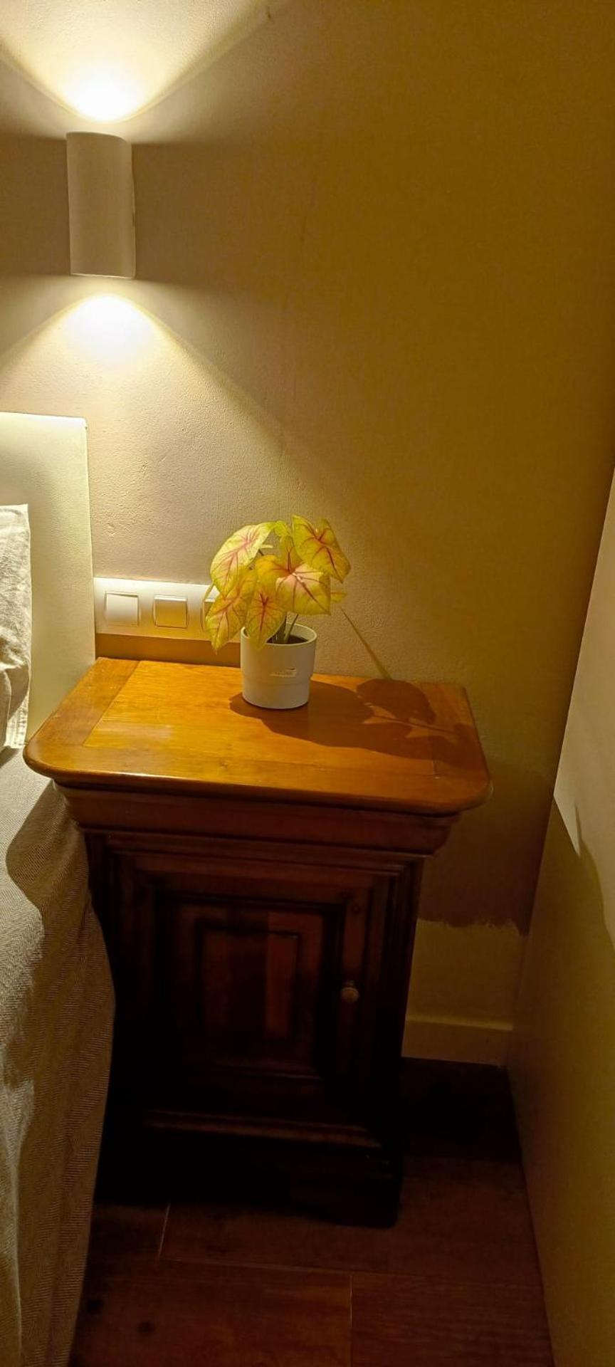 Vivienda Con Jardin Terraza Y Barbacoa *